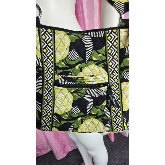 Vera Bradley Colorful Green Flower Hipster Quilted Cotton Crossbody Purse 10x10 - Picture 3 of 9
